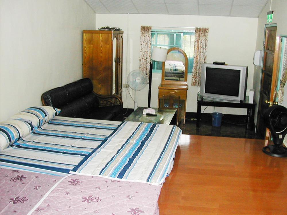 Good Day B&B Fenglin Extérieur photo