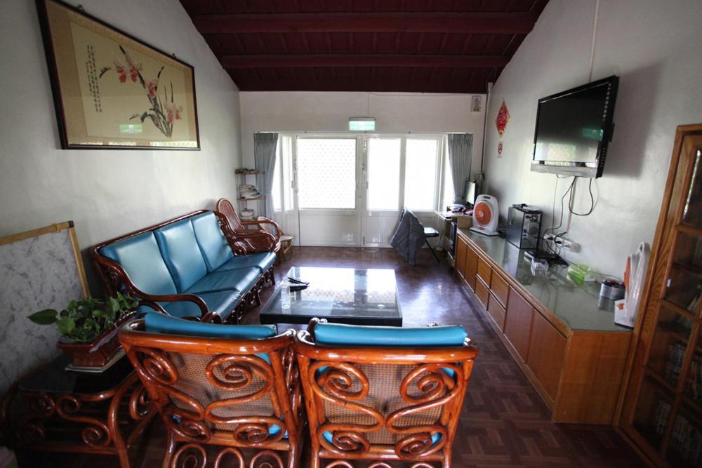 Good Day B&B Fenglin Extérieur photo